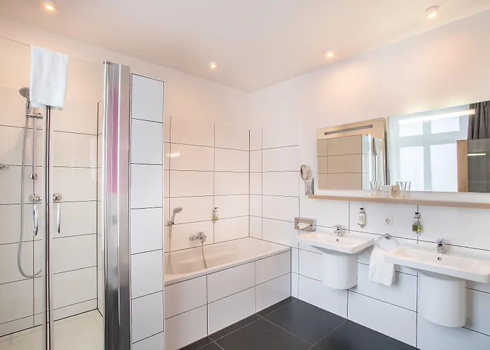 Bayrischer Hof Hotel