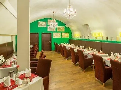 巴伐利亚霍夫酒店 3*