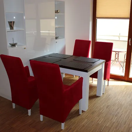 Bayrischer Hof מלון