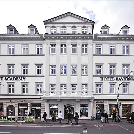 Bayrischer Hof מלון היידלברג