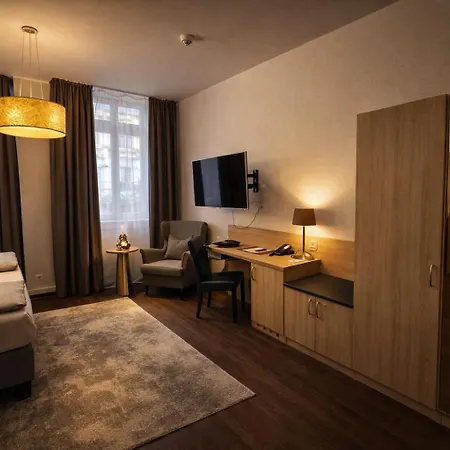 Bayrischer Hof 3*