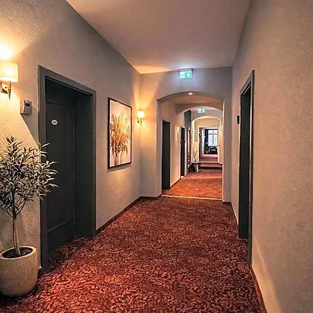 巴伐利亚霍夫酒店
