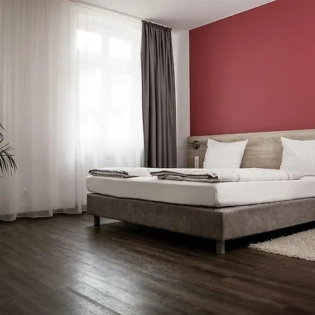 Bayrischer Hof Hotel