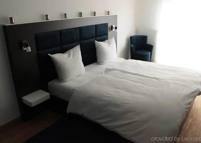 Bayrischer Hof Hotel 3*