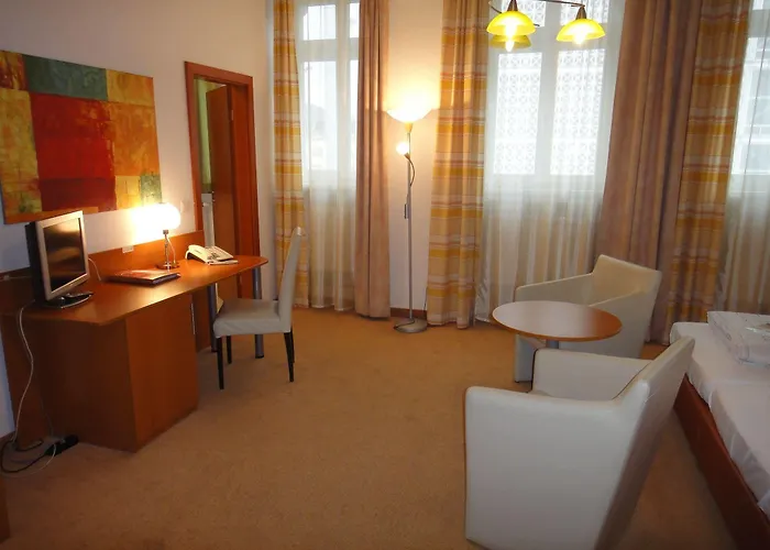 Bayrischer Hof Hotel